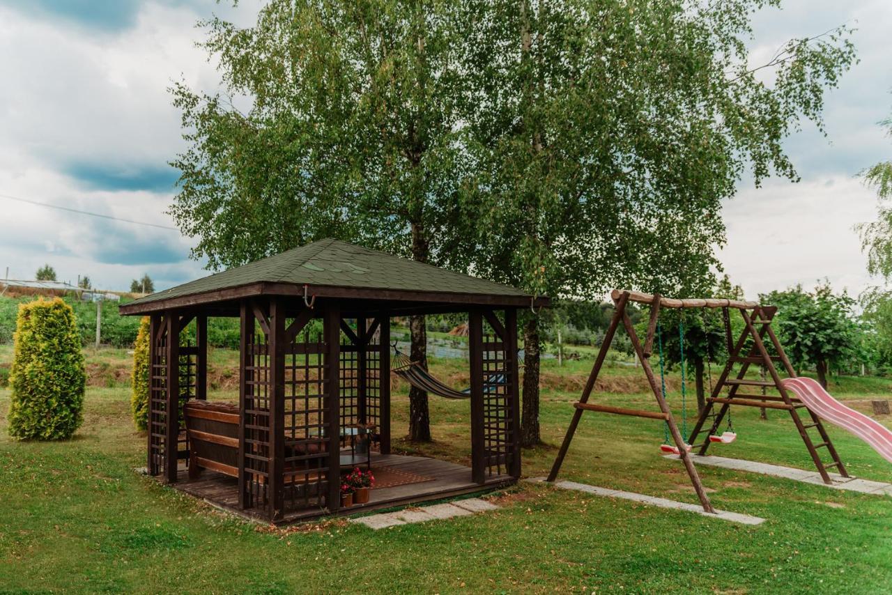 Szmaragdowy *