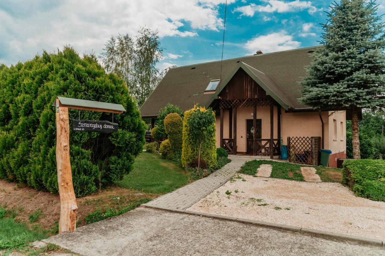 Szmaragdowy Villa